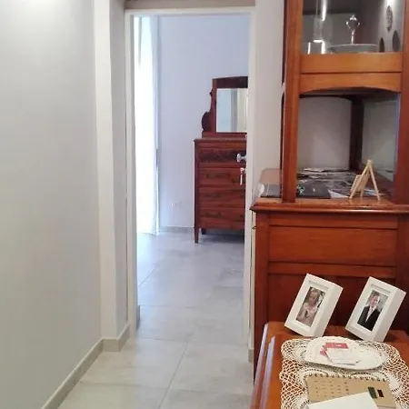 Bed & Breakfast I Baronetti In Centro Agropoli