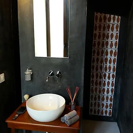 Bed & Breakfast I Baronetti In Centro